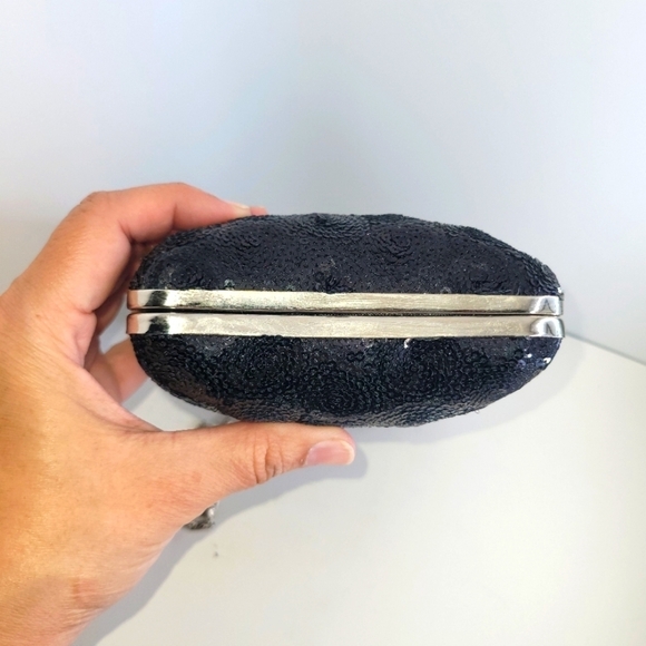 Sequin and Rhinestone Bling Clutch with Metal Chain Evening Bag - Picture 6 of 9